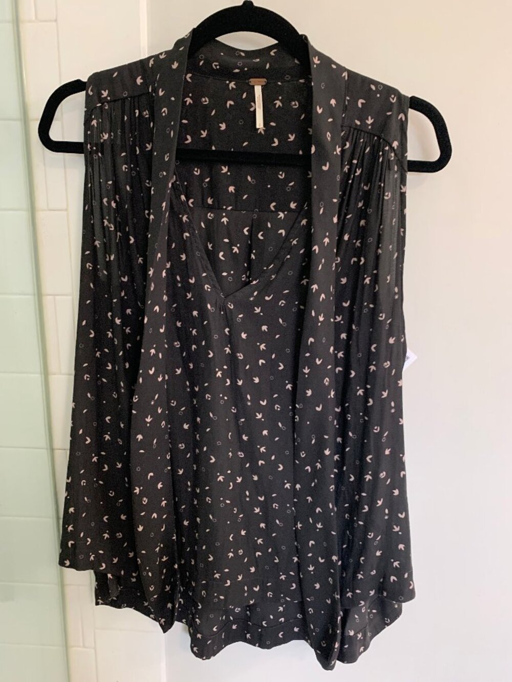 Free People Women's Black Sleeveless Top Size s/p